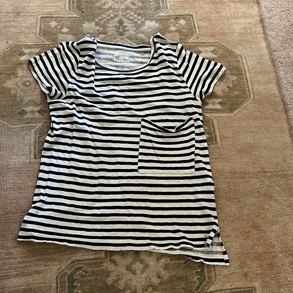 Distressed Current/Elliott T-shirt.  Size 3.  Great condition!!